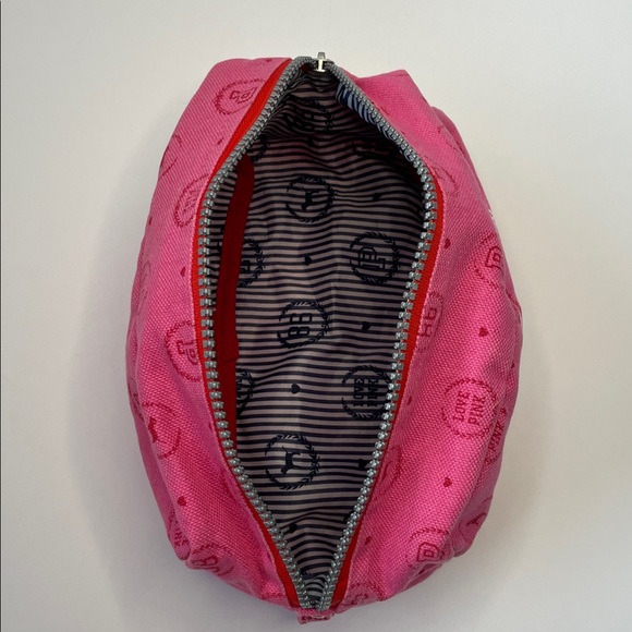 Vintage PINK Victoria's Secret Pink Crest Canvas Cosmetic Bag.  Y2K-era. - Picture 6 of 7